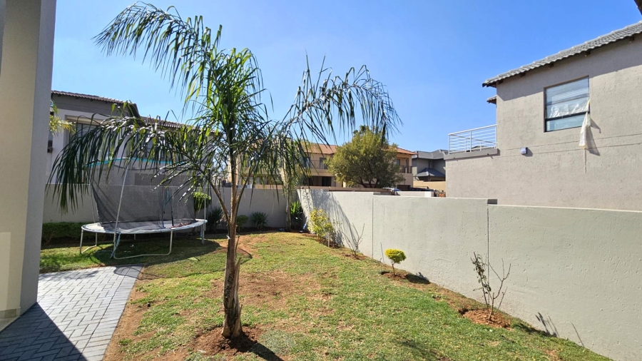3 Bedroom Property for Sale in Melodie North West